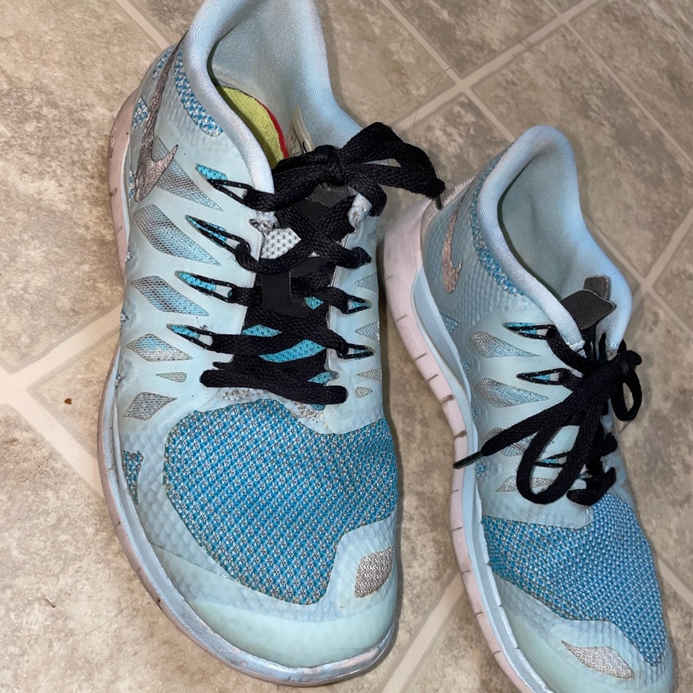 Womens Nike Size 9